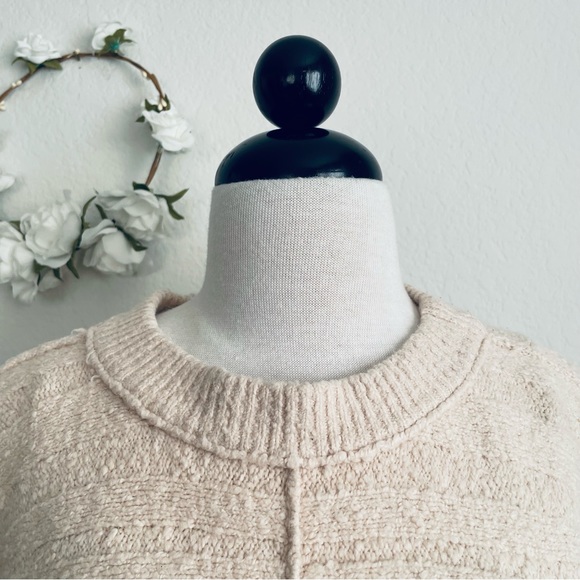 Yummy Sweater Poncho - Picture 3 of 15